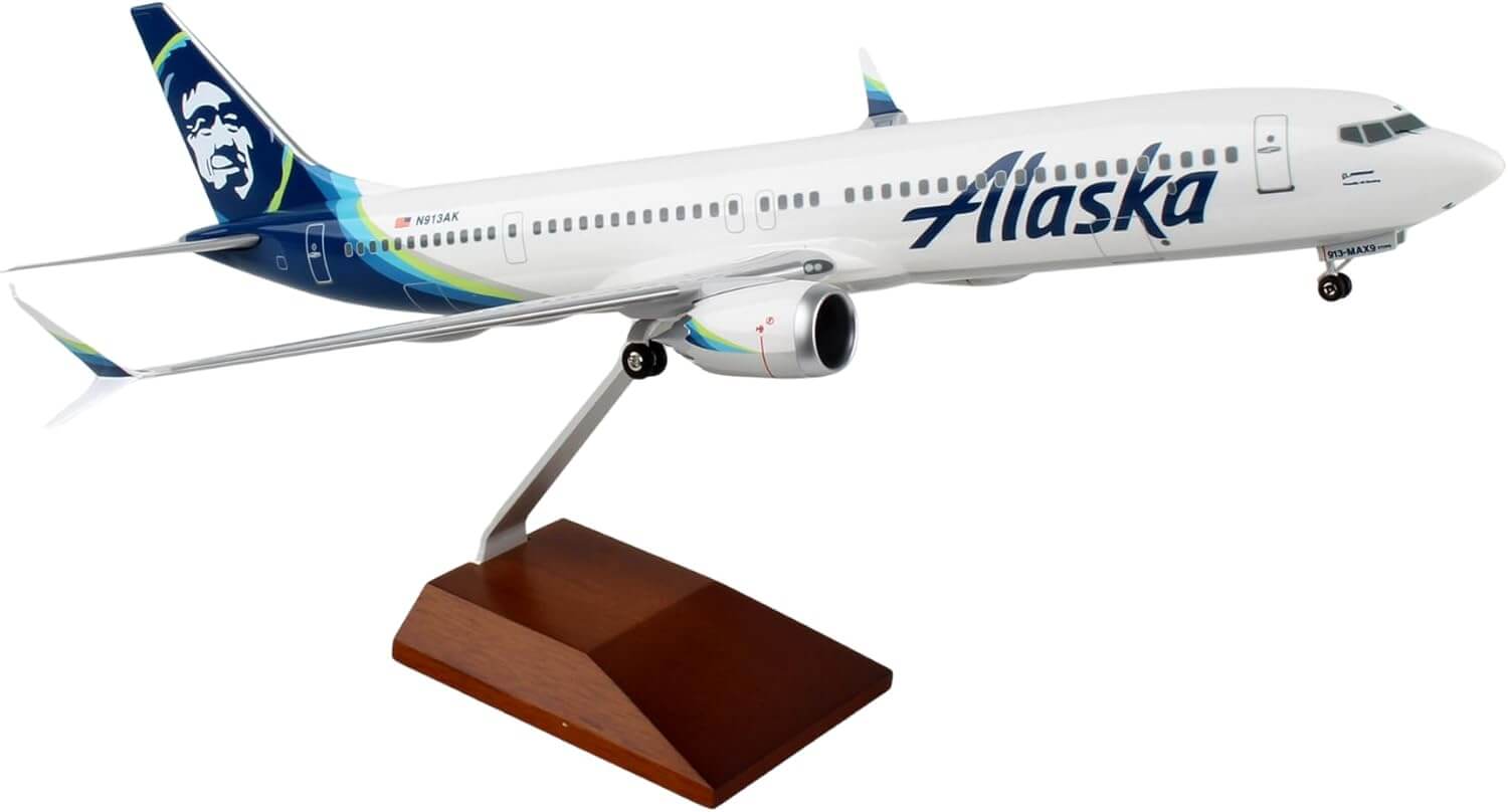 Alaska Airlines 737 MAX 9 1-130 Scale Supreme Series Snap-Fit Display Model